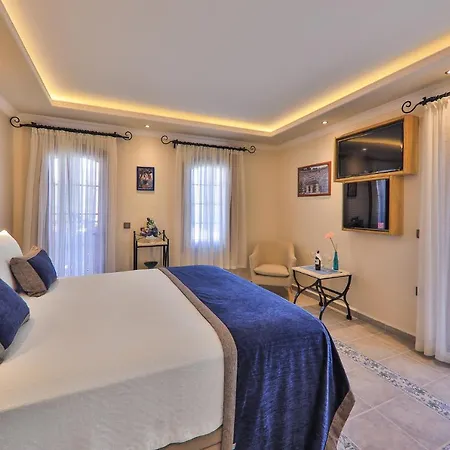 Hadrian Hotel 2*