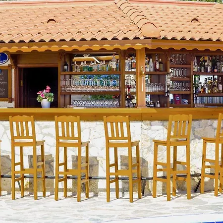 Отель Hadrian Каш