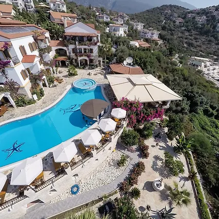 Hadrian Hotel 2*