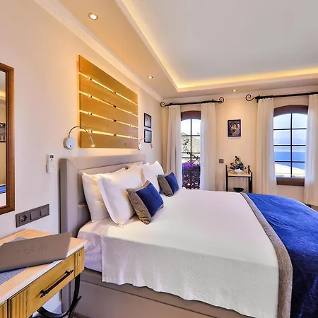 Hadrian Hotel